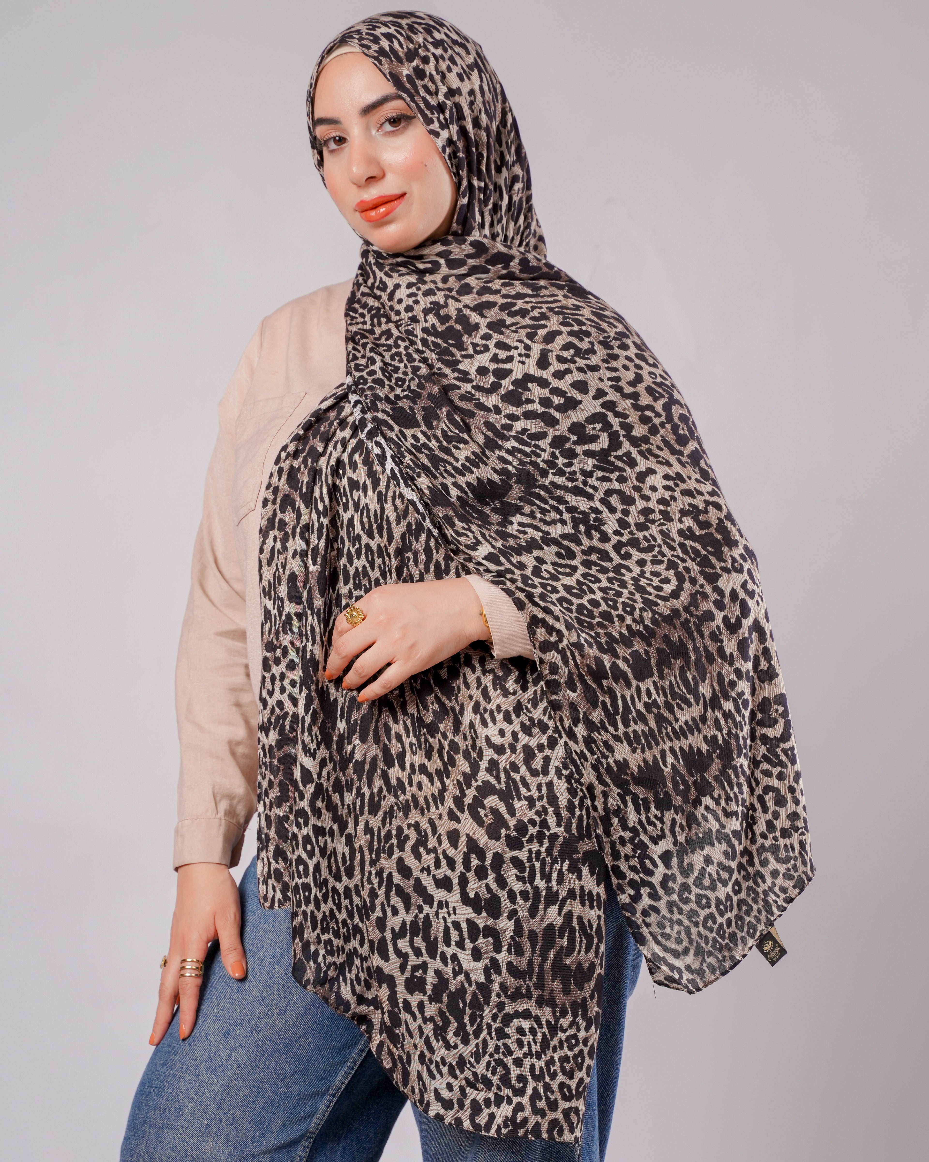 Beige Leopard