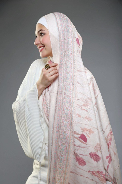 Elegance Printed