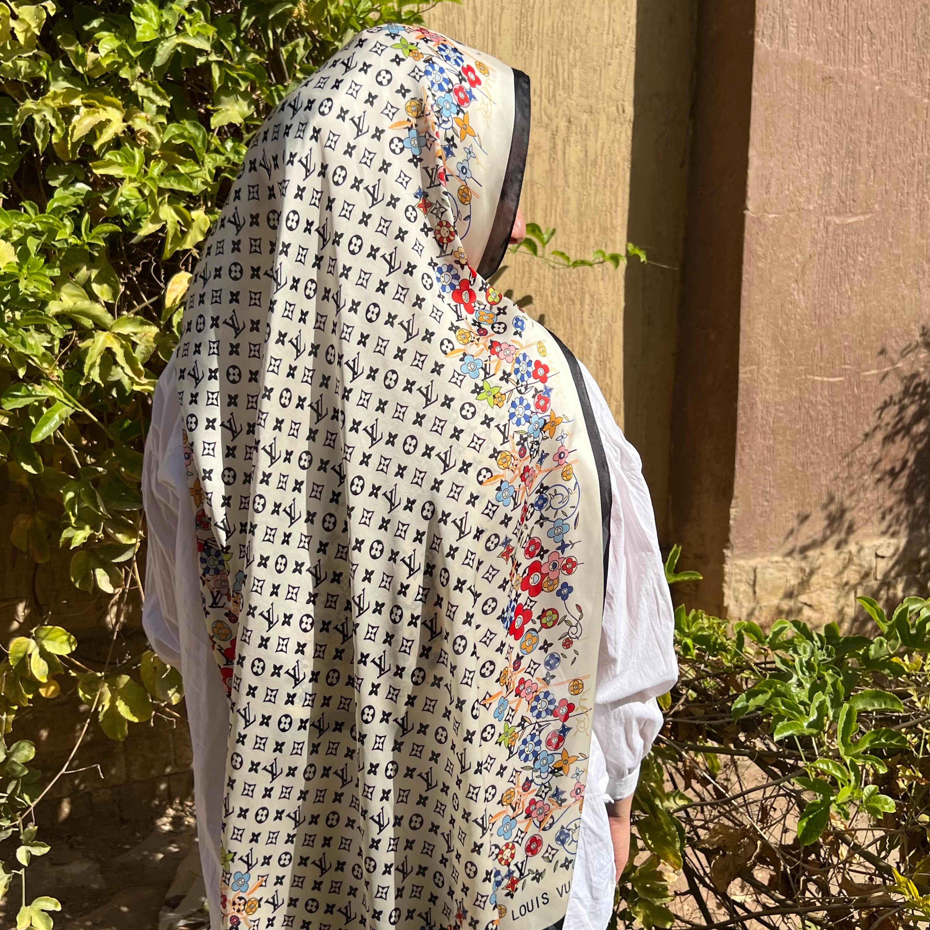 Louis Vuitton Cream